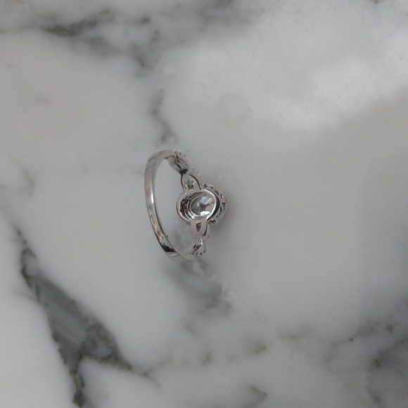 Engagement Ring Sterling Silver Cubic Zirconia Size 7 - Picture 10 of 16